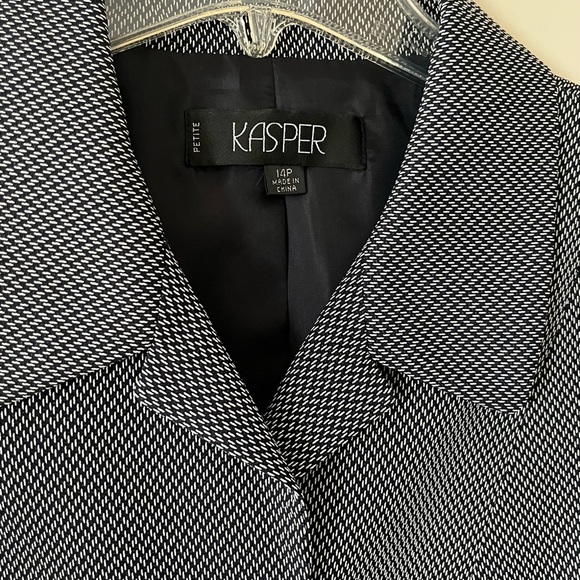 Outfit! Kasper Suit! Jacket & Skirt Women’s Size 14 Petite - Picture 4 of 16